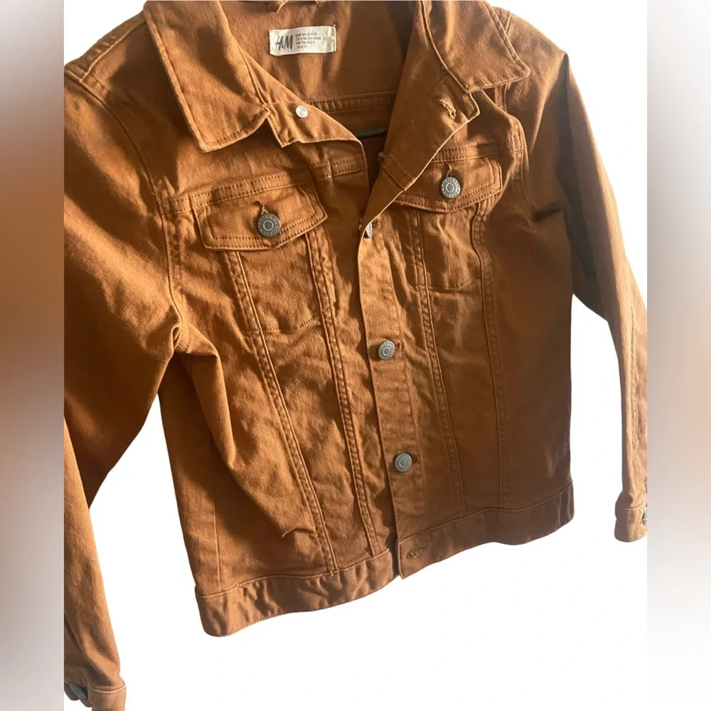 H&M - Picture 1 of 8
